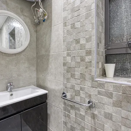 Charming 2br With Balcony & Views, By 360 Estates