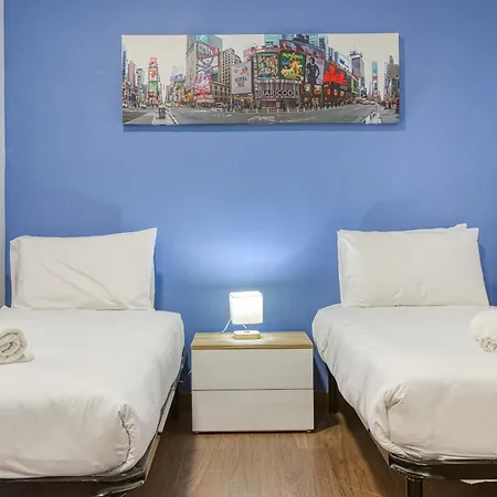 Apartmán Charming 2br With Balcony & Views, By 360 Estates *