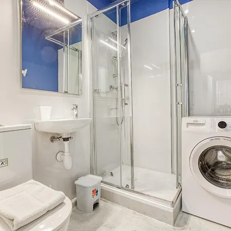 Charming 2br With Balcony & Views, By 360 Estates Apartment *