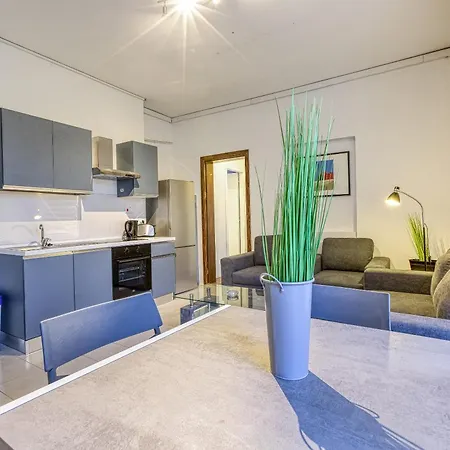 Charming 2br With Balcony & Views, By 360 Estates *