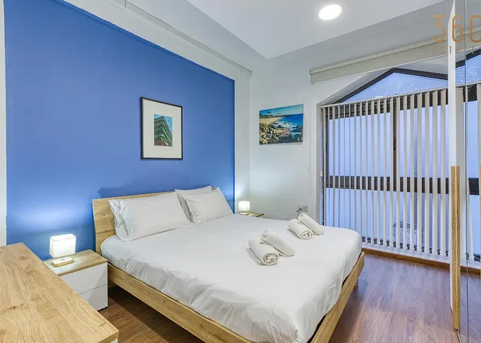 Apartment Charming 2br With Balcony & Views, By 360 Estates *